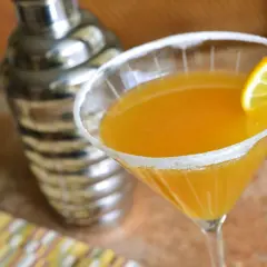 Jak zrobić piwo owocowe (pastry sour) żeby nie było zbyt kwaśne? Ten drink z cytryną i cukrowym rantem wygląda pysznie!