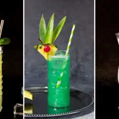 Trzy orzeźwiające drinki z rumem: zielony z kiwi, niebieski z ananasem i wiśnią, oraz biały koktajl.