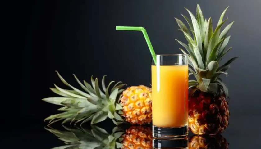 Najlepsze drinki z ananasem, które musisz spróbować w tym sezonie