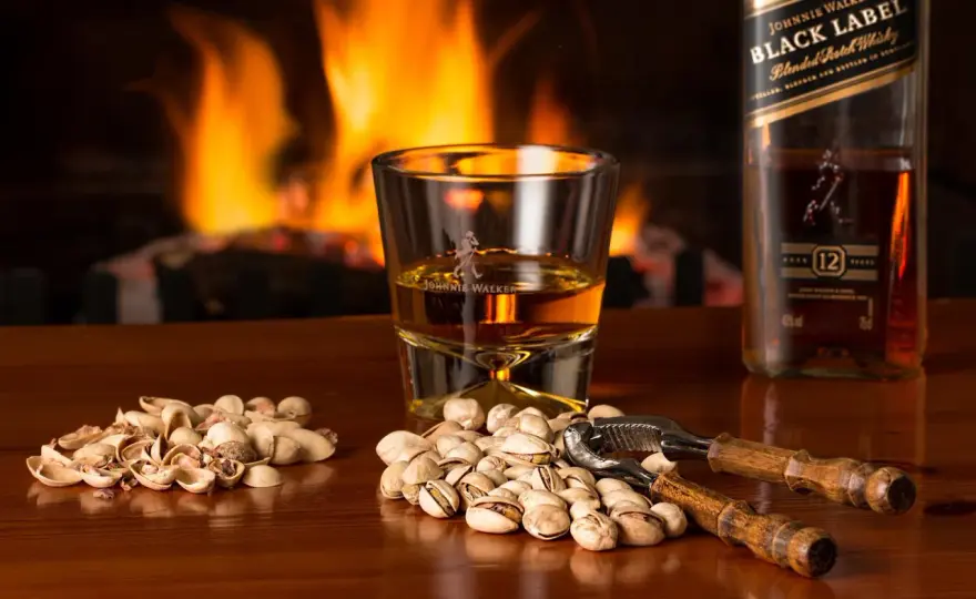 Czy whisky podnosi cholesterol? Odkryj nieznane skutki picia alkoholu