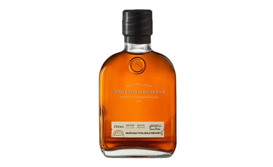 Gdzie kupić whisky 200 ml? Sprawdzone sklepy i oferty online
