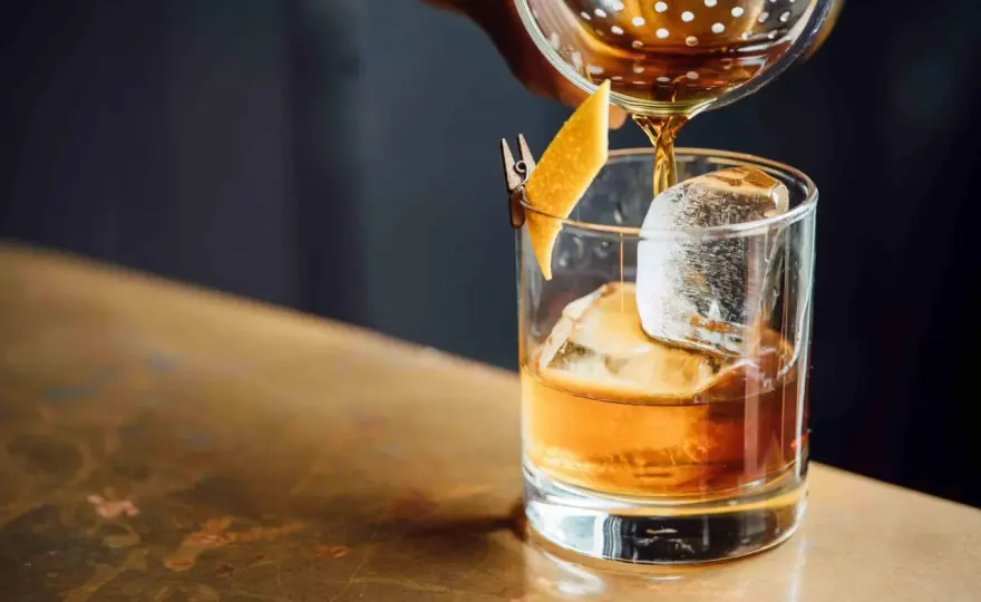 Czemu po whisky nie ma kaca? Odkryj tajemnice braku kaca