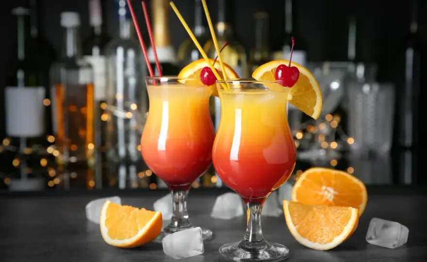 Pyszne drinki ze spritem i wódką, które zaskoczą Twoich gości