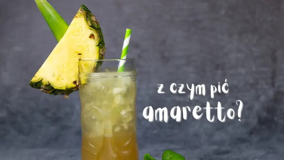 Jak pić amaretto? Poznaj proste drinki i klasyczne koktajle
